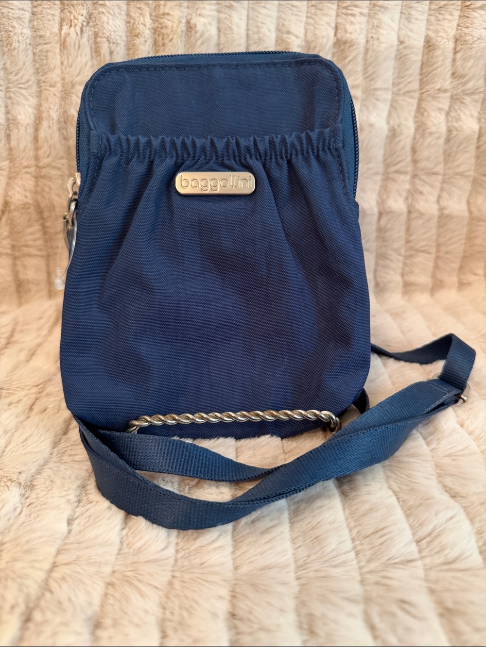 Baggallini Bryant Navy Blue RFID Crossbody